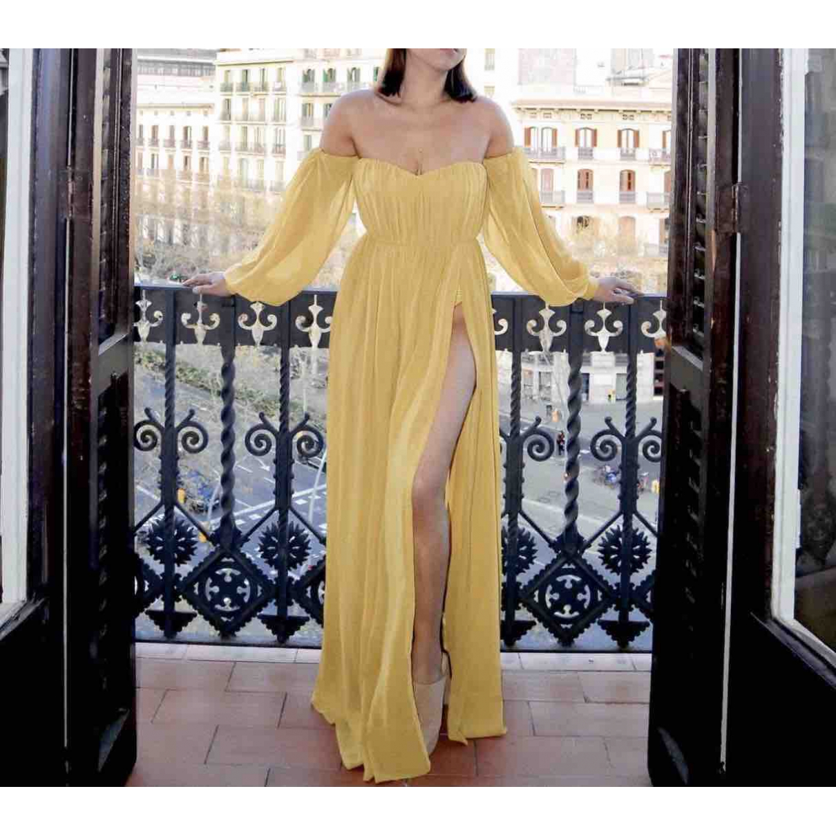 Maxi dress House of CB Yellow size 10 